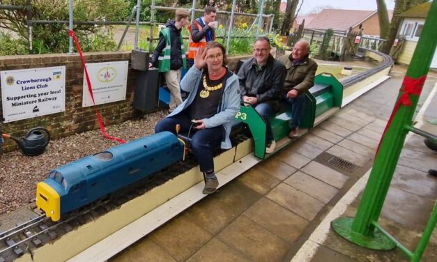 Crowborough Miniature Railway – Interests for all ages